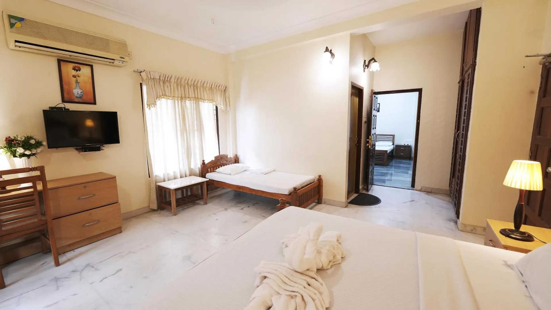 Metropolitan Serviced Villa Kochi 民宿