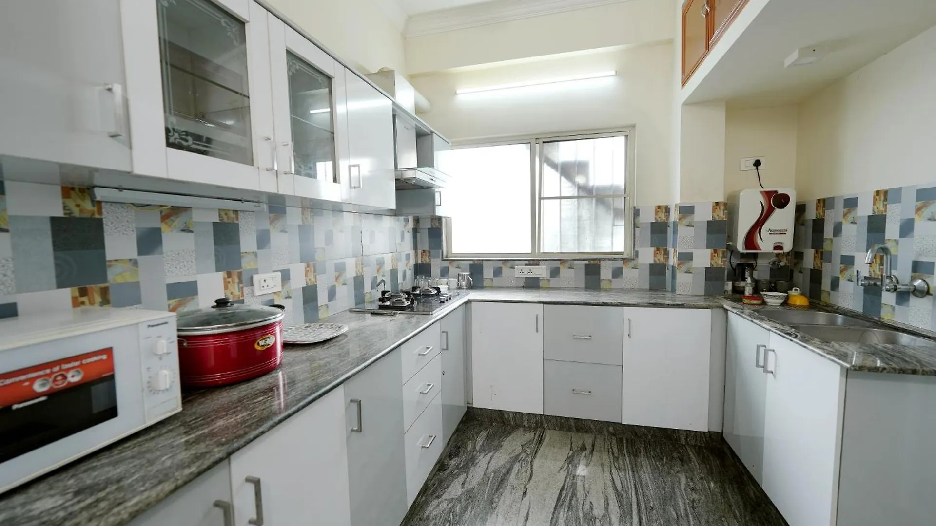 Metropolitan Serviced Villa Kochi 民宿
