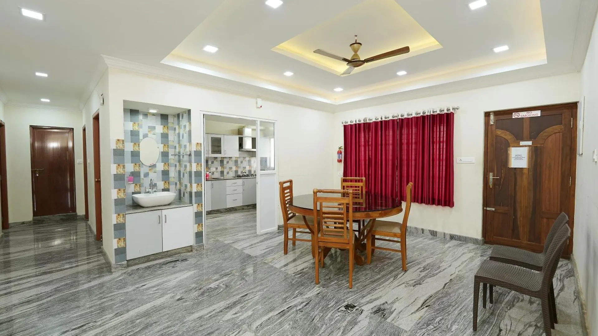 Metropolitan Serviced Villa Kochi 民宿