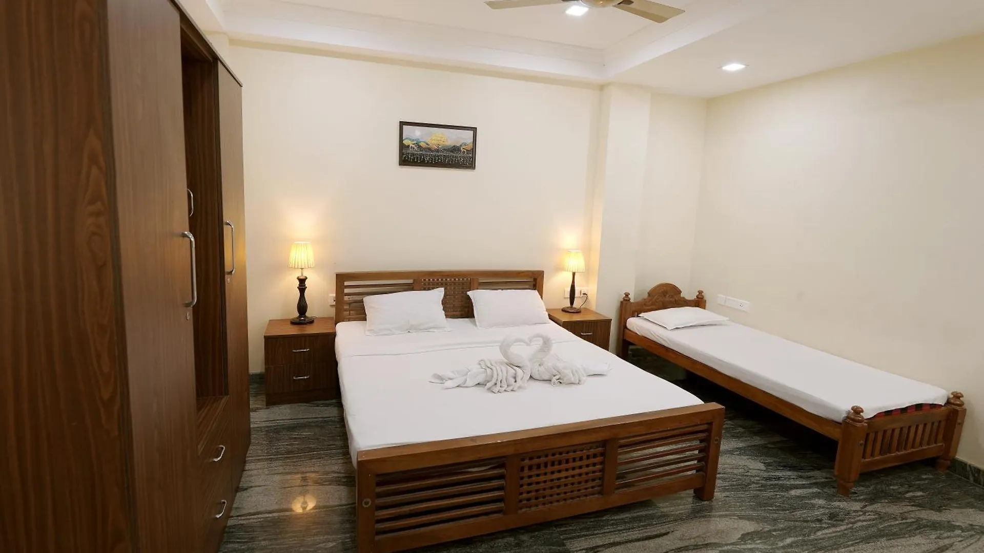 Quarto em Acomodações Particulares Metropolitan Serviced Villa Kochi